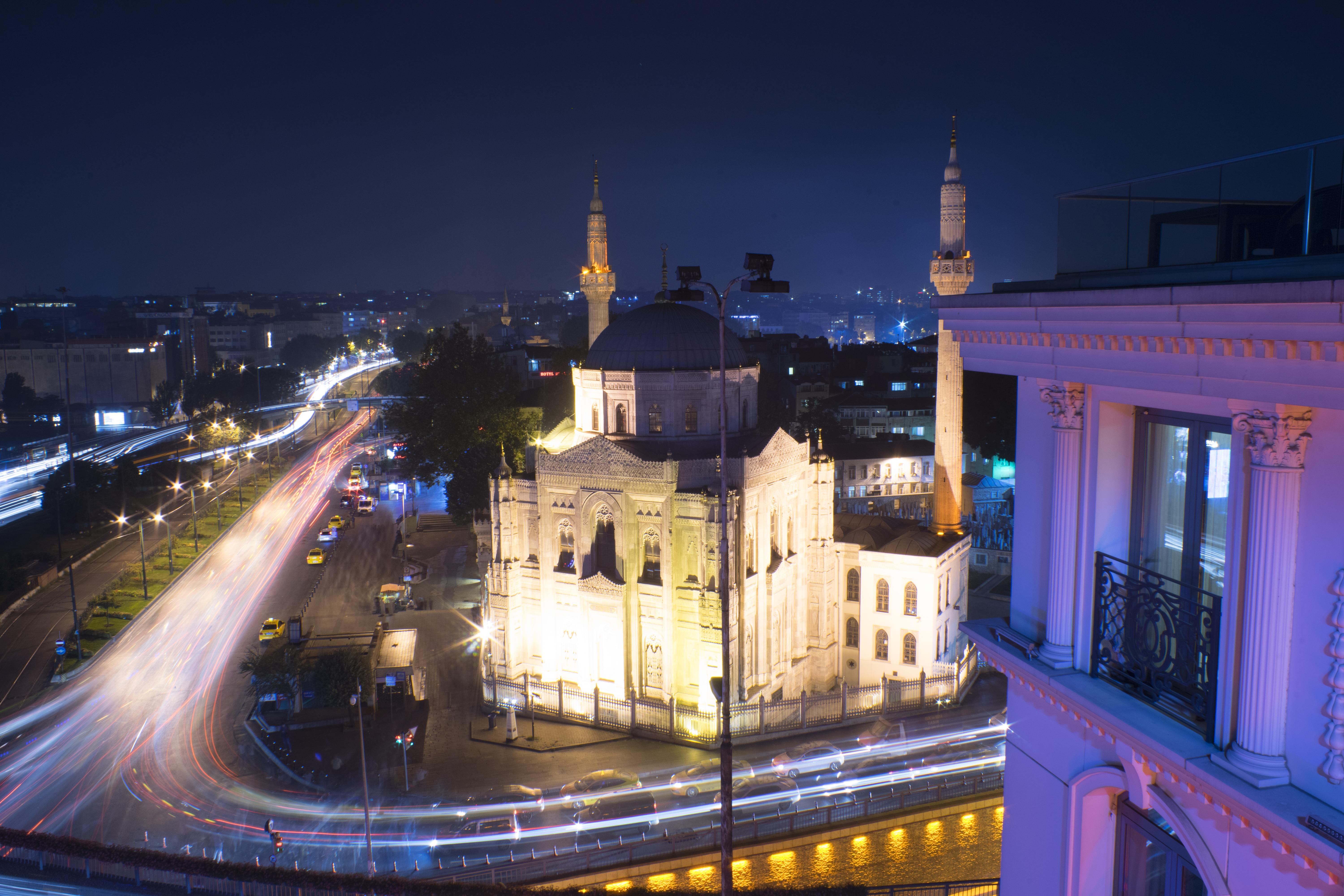 Parmada Hotel Истанбул Екстериор снимка